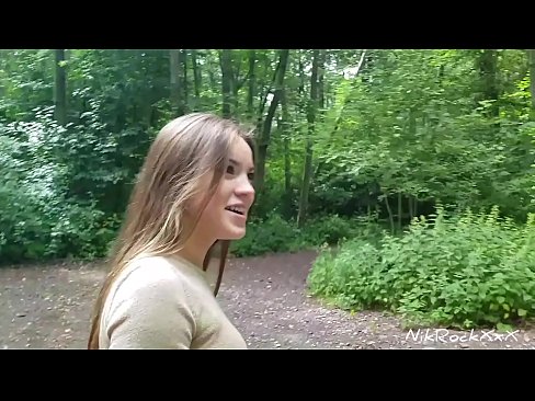 ❤️ Ech hunn dem Evelina virgeschloen datt mir op enger ëffentlecher Plaz fécken! Si sot jo. Dunn hunn ech hatt an den Arsch gefickt an an hirem Mond kum. Dunn huet si sech selwer gepisst. Porno op lb.porngifmag-com.ru ️❤